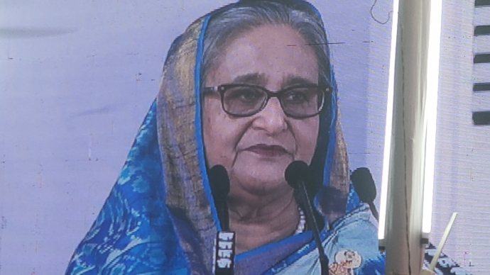 বিনা ভোটে নির্বাচিত হলে ব্যবস্থা: শেখ হাসিনা