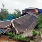 উপকূলীয় এলাকায় ঘূর্ণিঝড় রেমালে ২ লাখ ঘরবাড়ি বিধ্বস্ত, ১৬ জনের মৃত্যু