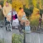 লন্ডনের পার্কে মাকে নিয়ে ঘুরছেন তারেক রহমান