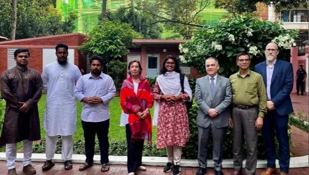 ঢাকায় মার্কিন রাষ্ট্রদূতের সঙ্গে এনসিপির বৈঠক