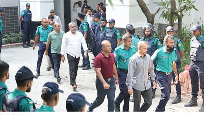 ১৫ সেনা কর্মকর্তাকে সাবজেলে রাখা হবে: আইনজীবী