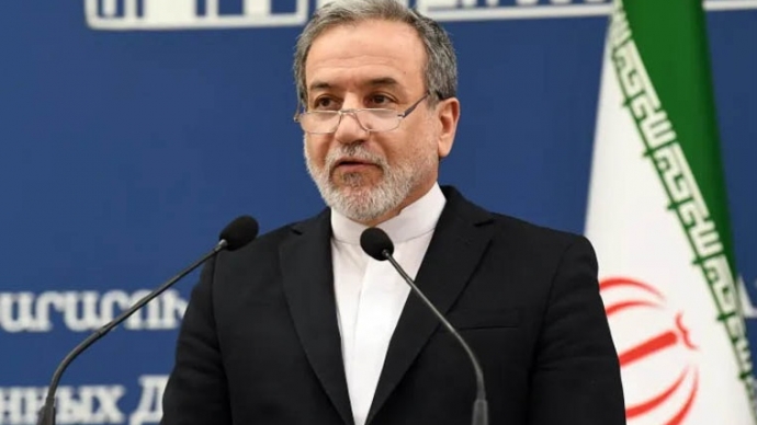 ইরানের পরিস্থিতি ‘সম্পূর্ণ নিয়ন্ত্রণে’, সামরিক হস্তক্ষেপের অজুহাত খুঁজছেন ট্রাম্প: পররাষ্ট্রমন্ত্রী