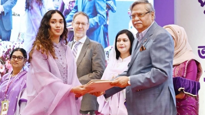 বাংলাদেশে নারীর নিরাপত্তা নিশ্চিত না হলে উন্নয়নের সুফল মিলবে না: রাষ্ট্রপতি