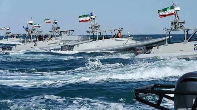 হরমুজ সম্পুর্ণ ইরানের নিয়ন্ত্রণে, টোল দিতে হবে ইরানি রিয়ালে